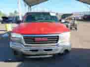 2006 GMC Sierra 1500 SL with VIN 2GTEC13V961213861, listed as a IAAI auction lot 43417439 with 215,402 mi miles and . Bid and sale history available at DreamBid. Image 12.