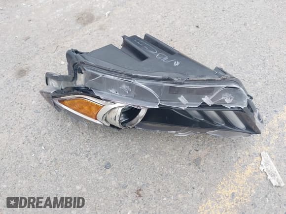 ✅ 2017 Ford Mustang EcoBoost • VIN: 1FA6P8TH2H5300701 • Lot: 40410279. Wystawiony na IAAI z przebiegiem 40 773 mil. Bezpłatny archiwum sprzedaży aukcyjnych z USA i szczegółowy raport historii pojazdu na DreamBid. Zdjęcie 12.