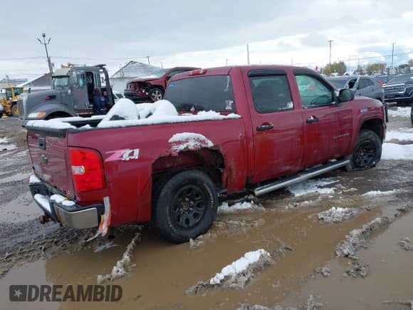 ✅ 2007 Chevrolet Silverado 1500 1LT • VIN: 2GCEK13M571511531 • Лот: 43539024. Опубликован ранее на IAAI с пробегом Не указан. Бесплатный доступ к архиву аукционных продаж из США и подробный отчёт об истории автомобиля на DreamBid. Изображение 4.