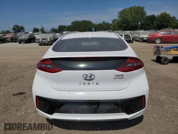2019 Hyundai Ioniq SEL с VIN KMHC75LC3KU113847, выставлен на аукционе Copart как лот 68919334 с пробегом 66 446 миль миль и Списание • Salvage title. История ставок и продаж доступна на DreamBid. Изображение 6.