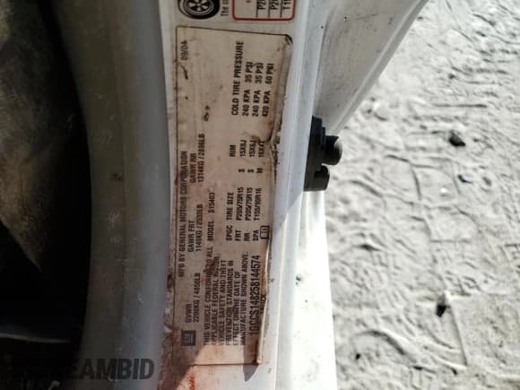 ✅ 2005 Chevrolet Colorado Z85 • VIN: 1GCCS148258144574 • Лот: 75883314. Опубликован ранее на Copart с пробегом 241 418 миль. Бесплатный доступ к архиву аукционных продаж из США и подробный отчёт об истории автомобиля на DreamBid. Изображение 12.