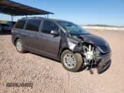 ✅ 2012 Toyota Sienna XLE AAS • VIN: 5TDYK3DC1CS261755 • Lot: 61042675. Listed on Copart with 170,633 mi. Free auction sales archive from the USA and detailed vehicle history report at DreamBid. Image 4.