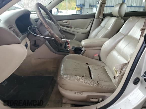 ✅ 1997 Lexus ES 300 • VIN: JT8BF22G5V0048788 • Lot: 90078655. Wystawiony na Copart z przebiegiem Nie podano. Bezpłatny archiwum sprzedaży aukcyjnych z USA i szczegółowy raport historii pojazdu na DreamBid. Zdjęcie 7.