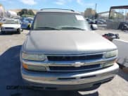 ✅ 2002 Chevrolet Suburban LS • VIN: 3GNEC16Z12G327408 • Лот: 42953003. Опубликован ранее на IAAI с пробегом 305 921 миль. Бесплатный доступ к архиву аукционных продаж из США и подробный отчёт об истории автомобиля на DreamBid. Изображение 6.