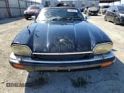 ✅ 1994 Jaguar XJS • VIN: SAJNX4748RC188121 • Лот: 51699415. Опубликован ранее на Copart с пробегом 137 102 миль. Бесплатный доступ к архиву аукционных продаж из США и подробный отчёт об истории автомобиля на DreamBid. Изображение 5.