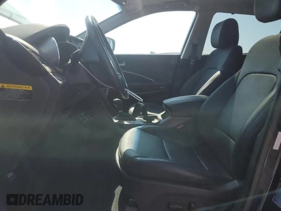 ✅ 2017 Hyundai Santa Fe 2.0T • VIN: 5XYZUDLA4HG405968 • Лот: 80306915. Опубликован ранее на Copart с пробегом 61 955 миль. Бесплатный доступ к архиву аукционных продаж из США и подробный отчёт об истории автомобиля на DreamBid. Изображение 7.