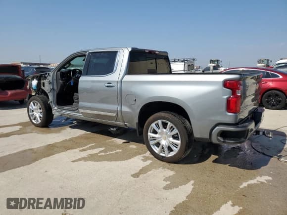 ✅ 2024 Chevrolet Silverado 1500 • VIN: 2GCPAFED1R1132048 • Лот: 68576754. Опубликован ранее на Copart с пробегом Не указан. Бесплатный доступ к архиву аукционных продаж из США и подробный отчёт об истории автомобиля на DreamBid. Изображение 2.