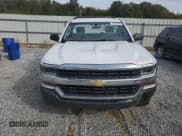 ✅ 2018 Chevrolet Silverado 1500 Work Truck • VIN: 1GCNCNEC4JZ273159 • Lot: 89562635. Wystawiony na Copart z przebiegiem 106 442 mil. Bezpłatny archiwum sprzedaży aukcyjnych z USA i szczegółowy raport historii pojazdu na DreamBid. Zdjęcie 5.