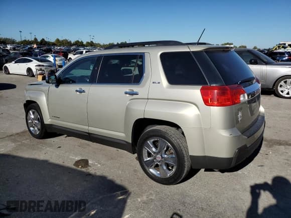 ✅ 2014 GMC Terrain SLE • VIN: 2GKALREK2E6374378 • Лот: 82717115. Опубликован ранее на Copart с пробегом 233 423 миль. Бесплатный доступ к архиву аукционных продаж из США и подробный отчёт об истории автомобиля на DreamBid. Изображение 2.