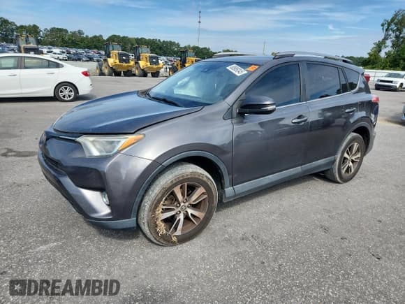 ✅ 2018 Toyota RAV4 XLE • VIN: 2T3WFREV9JW476780 • Лот: 84937575. Опубликован ранее на Copart с пробегом 204 834 миль. Бесплатный доступ к архиву аукционных продаж из США и подробный отчёт об истории автомобиля на DreamBid. Изображение 1.