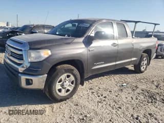 ✅ 2016 Toyota Tundra SR5 • VIN: 5TFRW5F14GX212145 • Лот: 92301425. Опубликован ранее на Copart с пробегом 165 969 миль. Бесплатный доступ к архиву аукционных продаж из США и подробный отчёт об истории автомобиля на DreamBid. Изображение 1.