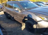 ✅ 2023 Toyota Highlander XSE • VIN: 5TDKDRBH5PS508265 • Lot: 43348265. Listed on IAAI with 156,556 mi. Free auction sales archive from the USA and detailed vehicle history report at DreamBid. Image 6.