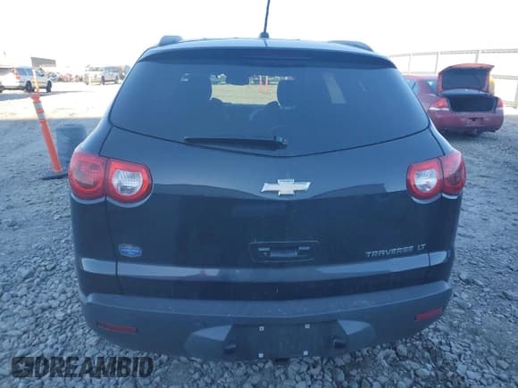 ✅ 2011 Chevrolet Traverse 1LT • VIN: 1GNKRGED5BJ382159 • Lot: 72938734. Wystawiony na Copart z przebiegiem 191 009 mil. Bezpłatny archiwum sprzedaży aukcyjnych z USA i szczegółowy raport historii pojazdu na DreamBid. Zdjęcie 6.