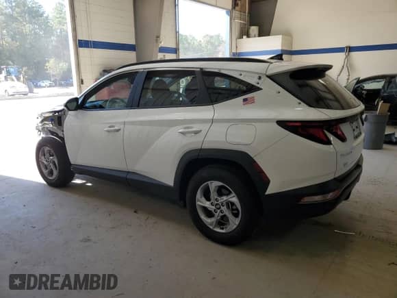 2024 Hyundai Tucson SEL with VIN 5NMJBCDE2RH341838, listed as a Copart auction lot 86464695 with 21,704 mi miles and Salvage title. Bid and sale history available at DreamBid. Image 2.