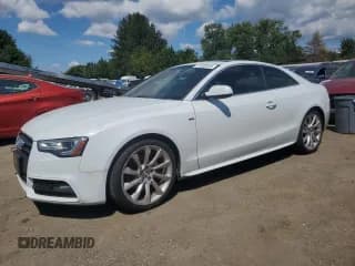 ✅ 2015 Audi A5 Premium Plus • VIN: WAUMFAFR6FA004663 • Лот: 71322615. Опубликован ранее на Copart с пробегом 193 462 миль. Бесплатный доступ к архиву аукционных продаж из США и подробный отчёт об истории автомобиля на DreamBid. Изображение 1.