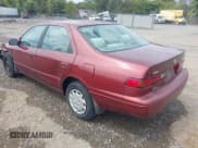 ✅ 1999 Toyota Camry LE • VIN: 4T1BG28K0XU595551 • Lot: 43170150. Wystawiony na IAAI z przebiegiem 157 031 mil. Bezpłatny archiwum sprzedaży aukcyjnych z USA i szczegółowy raport historii pojazdu na DreamBid. Zdjęcie 3.