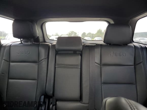 ✅ 2019 Jeep Grand Cherokee Upland • VIN: 1C4RJFAGXKC820333 • Lot: 68912085. Listed on Copart with 71,637 mi. Free auction sales archive from the USA and detailed vehicle history report at DreamBid. Image 10.