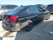 ✅ 2018 BMW 3 Series 330i • VIN: WBA8B9G58JNU97433 • Лот: 42082519. Опубликован ранее на IAAI с пробегом 64 803 миль. Бесплатный доступ к архиву аукционных продаж из США и подробный отчёт об истории автомобиля на DreamBid. Изображение 4.