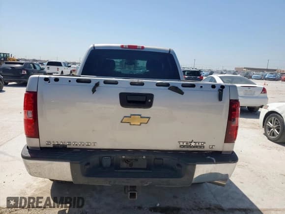 ✅ 2007 Chevrolet Silverado 1500 LTZ • VIN: 2GCEC13J371520196 • Lot: 51127355. Listed on Copart with 183,121 mi. Free auction sales archive from the USA and detailed vehicle history report at DreamBid. Image 6.