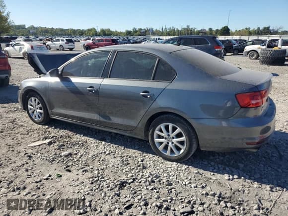 ✅ 2015 Volkswagen Jetta SE • VIN: 3VWD17AJ0FM245480 • Lot: 82348825. Listed on Copart with 225,780 mi. Free auction sales archive from the USA and detailed vehicle history report at DreamBid. Image 2.