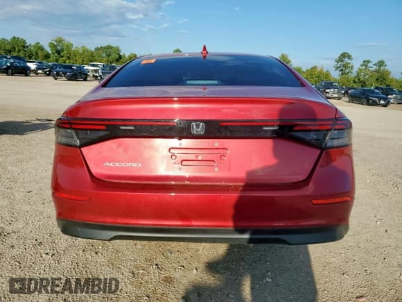 ✅ 2024 Honda Accord EX • VIN: 1HGCY1F38RA092321 • Lot: 84205205. Wystawiony na Copart z przebiegiem Nie podano. Bezpłatny archiwum sprzedaży aukcyjnych z USA i szczegółowy raport historii pojazdu na DreamBid. Zdjęcie 6.