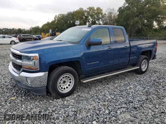 ✅ 2019 Chevrolet Silverado 1500 LT • VIN: 2GCRCPEC3K1126922 • Lot: 89777075. Wystawiony na Copart z przebiegiem 176 402 mil. Bezpłatny archiwum sprzedaży aukcyjnych z USA i szczegółowy raport historii pojazdu na DreamBid. Zdjęcie 1.