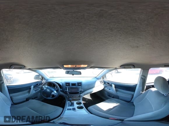 ✅ 2013 Toyota Highlander • VIN: 5TDZK3EH3DS125823 • Лот: 43708143. Опубликован ранее на IAAI с пробегом 286 657 миль. Бесплатный доступ к архиву аукционных продаж из США и подробный отчёт об истории автомобиля на DreamBid. Изображение 18.