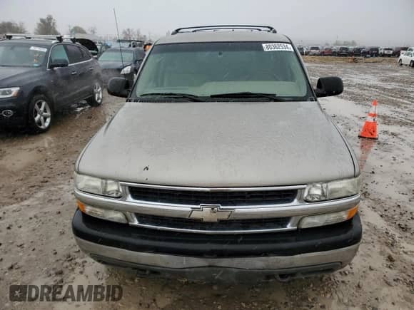 2002 Chevrolet Suburban LT с VIN 1GNEC16Z32J233299, выставлен на аукционе Copart как лот 80362534 с пробегом 280 568 миль миль и Чистый • Clean title. История ставок и продаж доступна на DreamBid. Изображение 5.