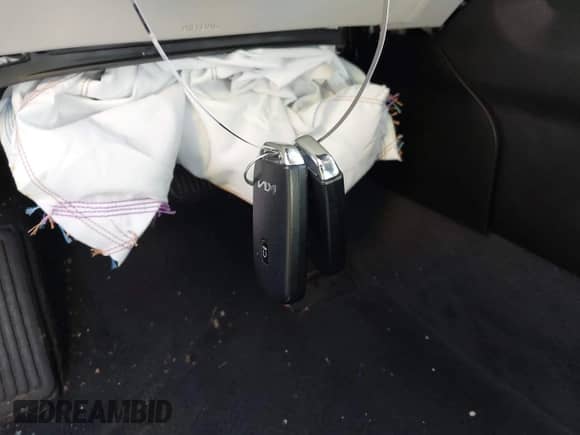 2022 Kia Sorento X-Line S z VIN 5XYRLDLC1NG085105, wystawiony jako IAAI lot #42375855 z przebiegiem 43 182 mil mil oraz . Historia ofert i sprzedaży dostępna na DreamBid. Obrazek 11.