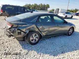 2025 Hyundai Elantra SE с VIN KMHLL4DG6SU852573, выставлен на аукционе Copart как лот 81865925 с пробегом 20 419 миль миль и Списание • Salvage title. История ставок и продаж доступна на DreamBid. Изображение 3.