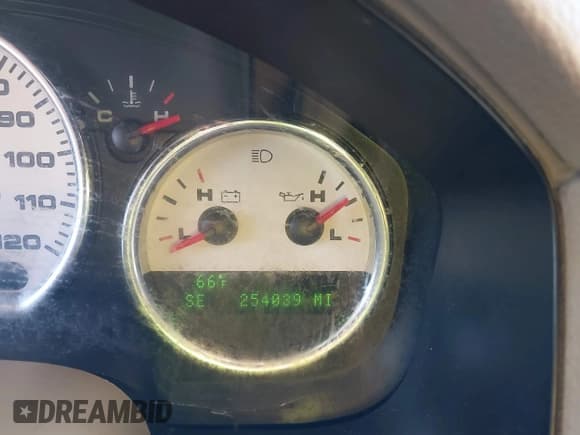 ✅ 2004 Ford F-150 XLT • VIN: 1FTPX14584NA70537 • Lot: 42342109. Listed on IAAI with 254,039 mi. Free auction sales archive from the USA and detailed vehicle history report at DreamBid. Image 7.