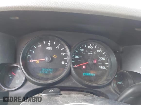 ✅ 2009 Chevrolet Silverado 1500 Work Truck • VIN: 1GCEK19C99Z260246 • Lot: 43405461. Listed on IAAI with 221,962 mi. Free auction sales archive from the USA and detailed vehicle history report at DreamBid. Image 7.