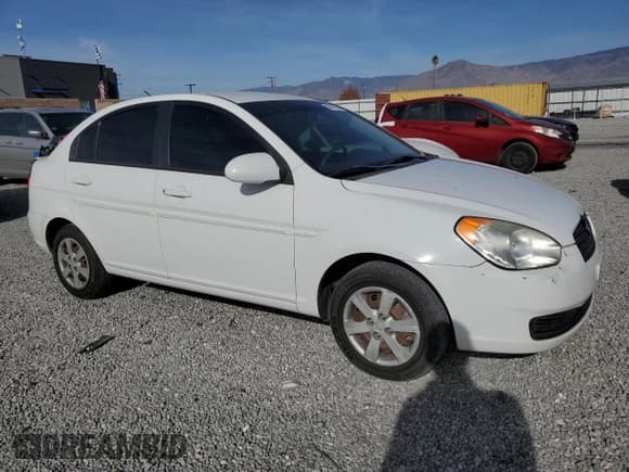 ✅ 2009 Hyundai Accent Auto GLS • VIN: KMHCN46C59U369803 • Лот: 85612374. Опубликован ранее на Copart с пробегом 198 583 миль. Бесплатный доступ к архиву аукционных продаж из США и подробный отчёт об истории автомобиля на DreamBid. Изображение 4.