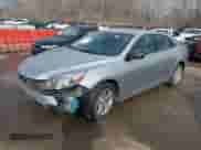 2016 Chevrolet Malibu LS with VIN 1G11A5SA5GU127679, listed as a IAAI auction lot 41691097 with 165,413 mi miles and . Bid and sale history available at DreamBid. Image 17.