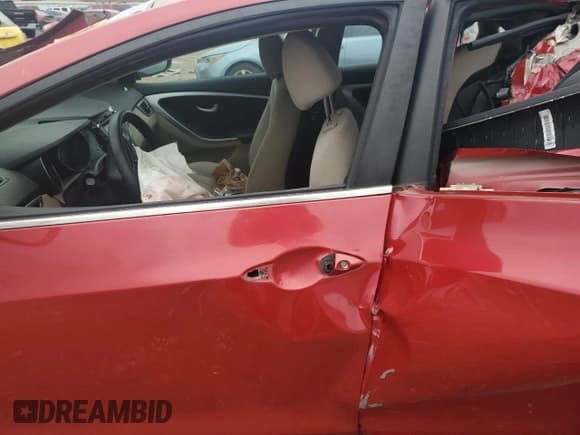 ✅ 2013 Hyundai Elantra • VIN: KMHD35LE6DU134812 • Lot: 90138805. Listed on Copart with Not provided. Free auction sales archive from the USA and detailed vehicle history report at DreamBid. Image 7.