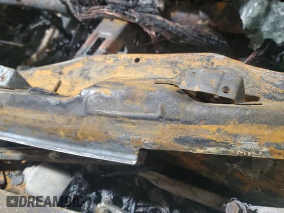 ✅ 2011 Hyundai Sonata GLS • VIN: 5NPEB4AC0BH238467 • Lot: 91849015. Wystawiony na Copart z przebiegiem Nie podano. Bezpłatny archiwum sprzedaży aukcyjnych z USA i szczegółowy raport historii pojazdu na DreamBid. Zdjęcie 12.