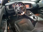 ✅ 2015 Dodge Challenger R/T Scat Pack • VIN: 2C3CDZFJ6FH910072 • Lot: 94411885. Wystawiony na Copart z przebiegiem 2 740 mil. Bezpłatny archiwum sprzedaży aukcyjnych z USA i szczegółowy raport historii pojazdu na DreamBid. Zdjęcie 8.