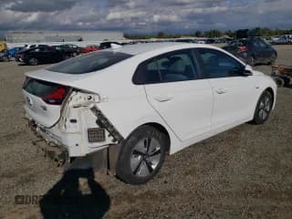 ✅ 2020 Hyundai Ioniq Blue • VIN: KMHC65LC2LU241517 • Lot: 78960584. Wystawiony na Copart z przebiegiem 67 964 mil. Bezpłatny archiwum sprzedaży aukcyjnych z USA i szczegółowy raport historii pojazdu na DreamBid. Zdjęcie 3.