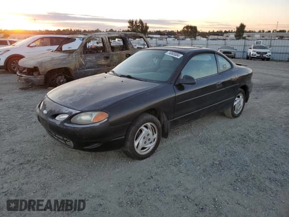 ✅ 1998 Ford Escort • VIN: 3FALP1131WR101490 • Lot: 74065584. Wystawiony na Copart z przebiegiem 144 659 mil. Bezpłatny archiwum sprzedaży aukcyjnych z USA i szczegółowy raport historii pojazdu na DreamBid. Zdjęcie 1.