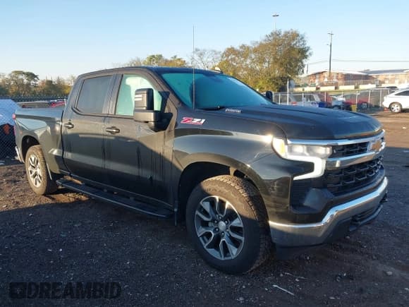✅ 2022 Chevrolet Silverado 1500 LT • VIN: 1GCUDDET7NZ514513 • Лот: 43579838. Опубликован ранее на IAAI с пробегом 101 613 миль. Бесплатный доступ к архиву аукционных продаж из США и подробный отчёт об истории автомобиля на DreamBid. Изображение 13.