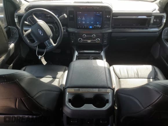 ✅ 2024 Ford F-350 XL • VIN: 1FT8W3DT9RED15709 • Лот: 57333505. Опубликован ранее на Copart с пробегом 35 777 миль. Бесплатный доступ к архиву аукционных продаж из США и подробный отчёт об истории автомобиля на DreamBid. Изображение 8.