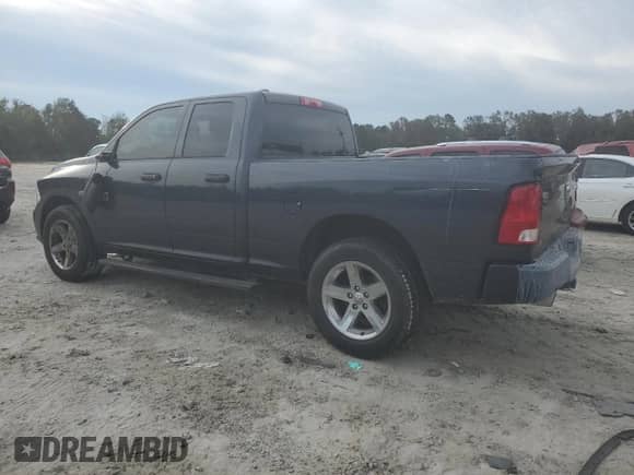 2018 Ram 1500 Express z VIN 1C6RR6FT0JS131914, wystawiony jako Copart lot #75520544 z przebiegiem 120 566 mil mil oraz Szkoda całkowita • Salvage title. Historia ofert i sprzedaży dostępna na DreamBid. Obrazek 2.