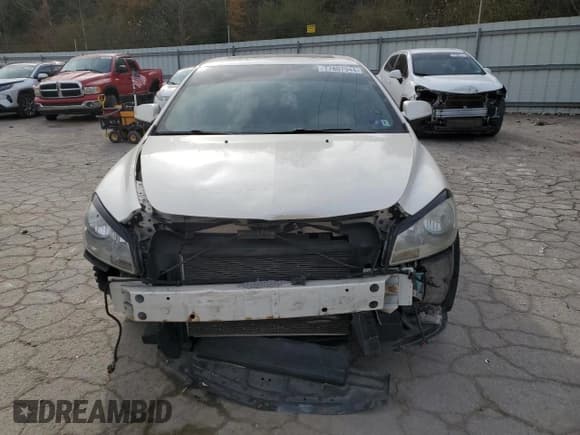 ✅ 2011 Chevrolet Malibu LTZ • VIN: 1G1ZE5E15BF271054 • Lot: 77807944. Listed on Copart with 117,080 mi. Free auction sales archive from the USA and detailed vehicle history report at DreamBid. Image 5.