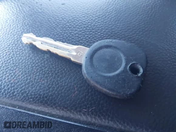 ✅ 2008 Chevrolet Suburban LTZ • VIN: 1GNFC160X8J232665 • Лот: 43589538. Опубликован ранее на IAAI с пробегом 220 428 миль. Бесплатный доступ к архиву аукционных продаж из США и подробный отчёт об истории автомобиля на DreamBid. Изображение 11.