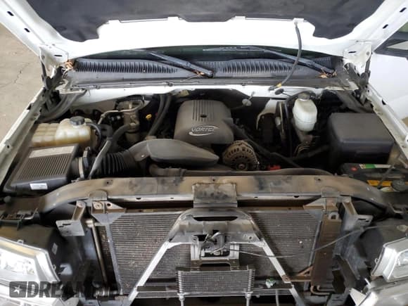 ✅ 2006 Chevrolet Silverado 2500HD LT2 • VIN: 1GCHK23U06F154978 • Lot: 80367745. Wystawiony na Copart z przebiegiem 135 173 mil. Bezpłatny archiwum sprzedaży aukcyjnych z USA i szczegółowy raport historii pojazdu na DreamBid. Zdjęcie 11.