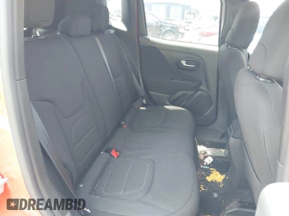 ✅ 2021 Jeep Renegade Latitude • VIN: ZACNJCBB1MPM20916 • Лот: 42678801. Опубликован ранее на IAAI с пробегом 32 928 миль. Бесплатный доступ к архиву аукционных продаж из США и подробный отчёт об истории автомобиля на DreamBid. Изображение 8.