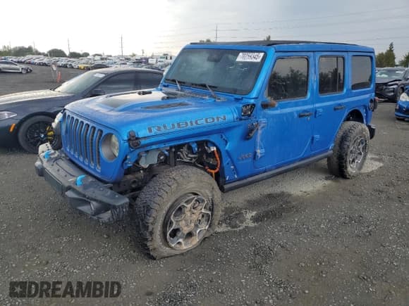 ✅ 2022 Jeep Wrangler Unlimited Rubicon • VIN: 1C4JJXR67NW107181 • Лот: 70259345. Опубликован ранее на Copart с пробегом 26 013 миль. Бесплатный доступ к архиву аукционных продаж из США и подробный отчёт об истории автомобиля на DreamBid. Изображение 1.