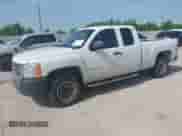 2012 Chevrolet Silverado 1500 Work Truck z VIN 1GCRCPEX4CZ194500, wystawiony jako IAAI lot #42647055 z przebiegiem 293 298 mil mil oraz . Historia ofert i sprzedaży dostępna na DreamBid. Obrazek 2.
