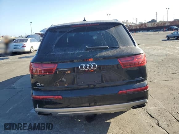 ✅ 2017 Audi Q7 Premium • VIN: WA1AHAF70HD040178 • Lot: 89881835. Listed on Copart with 111,642 mi. Free auction sales archive from the USA and detailed vehicle history report at DreamBid. Image 6.