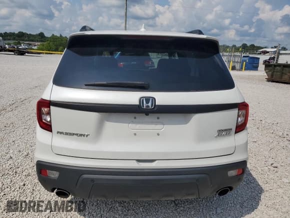 ✅ 2021 Honda Passport Touring • VIN: 5FNYF8H9XMB041083 • Lot: 67591615. Listed on Copart with 54,750 mi. Free auction sales archive from the USA and detailed vehicle history report at DreamBid. Image 6.